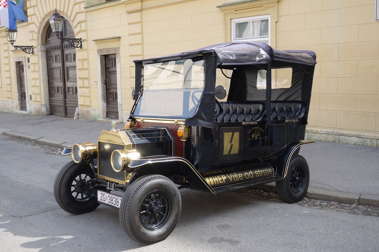 old car vehicle free photo