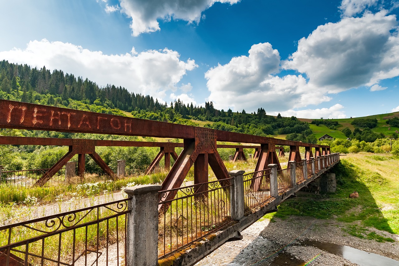 old bridge ukraine free photo