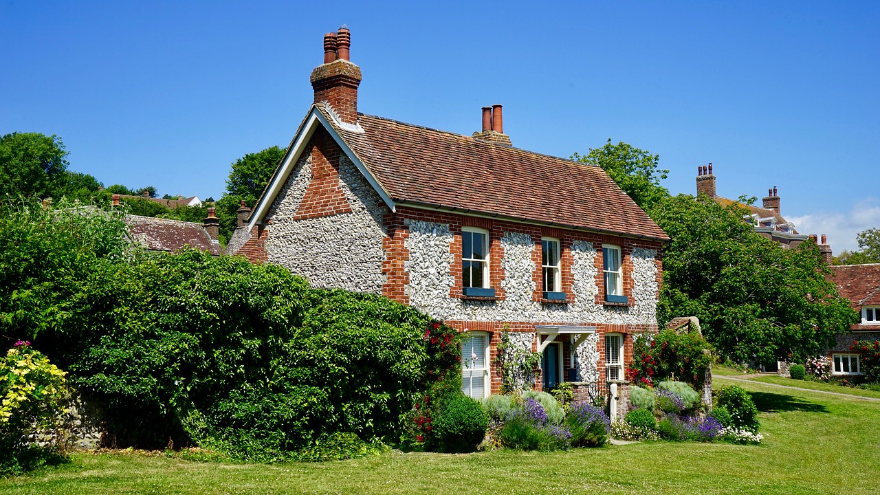 old house building free photo