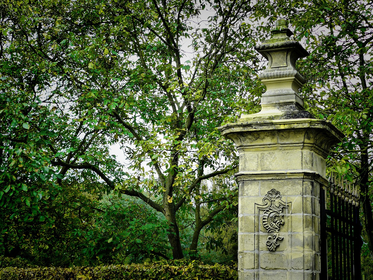 old architecture column free photo