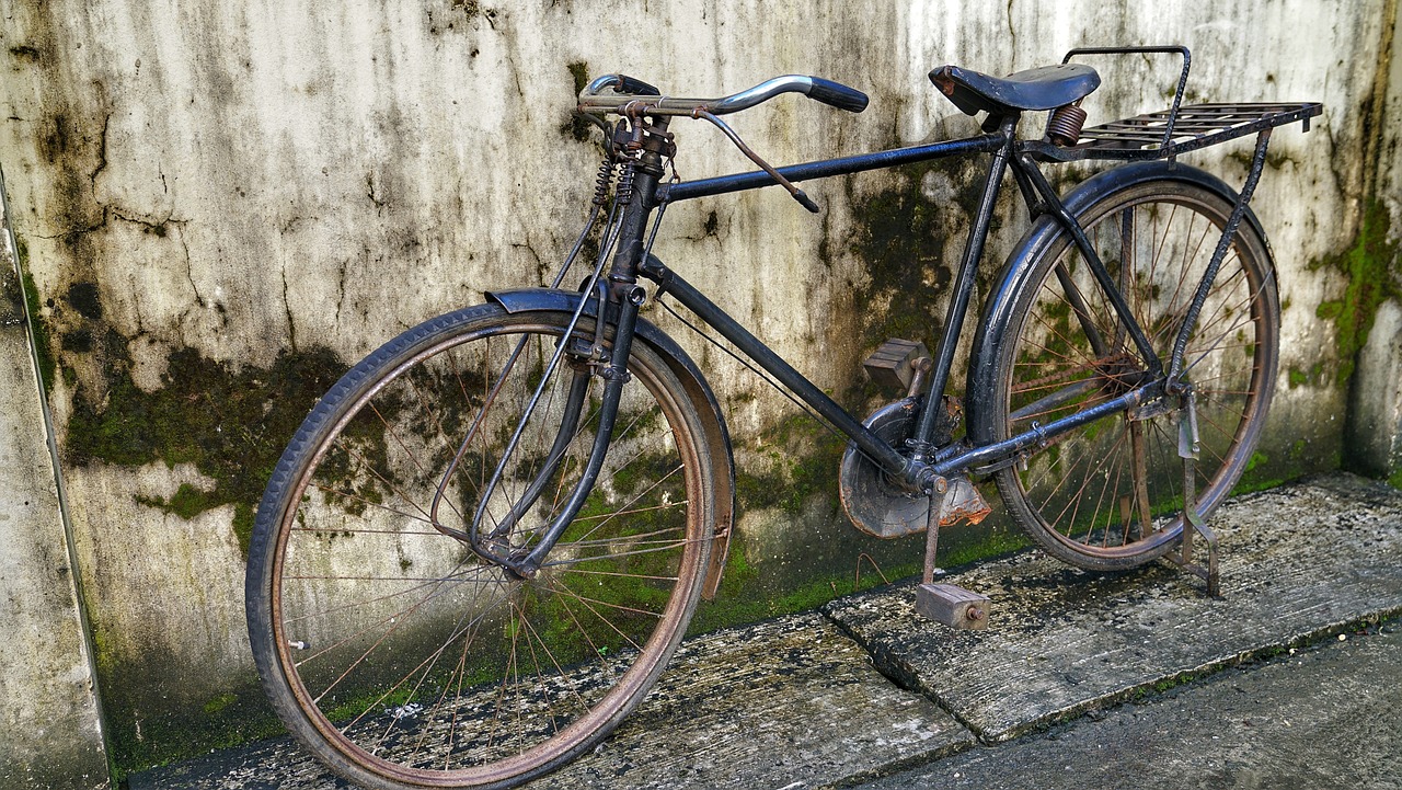 old bicycle mens free photo