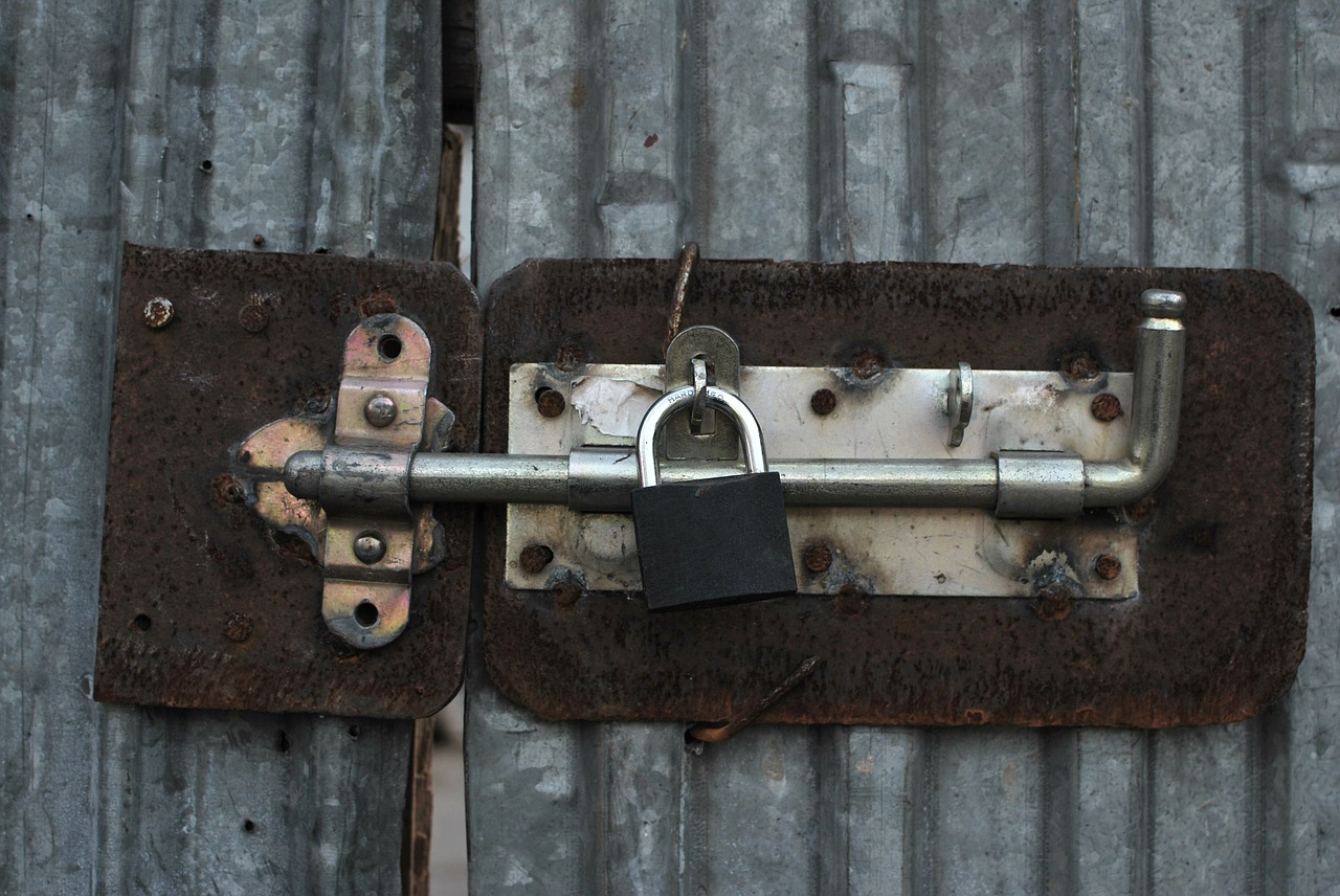 old lock metal free photo