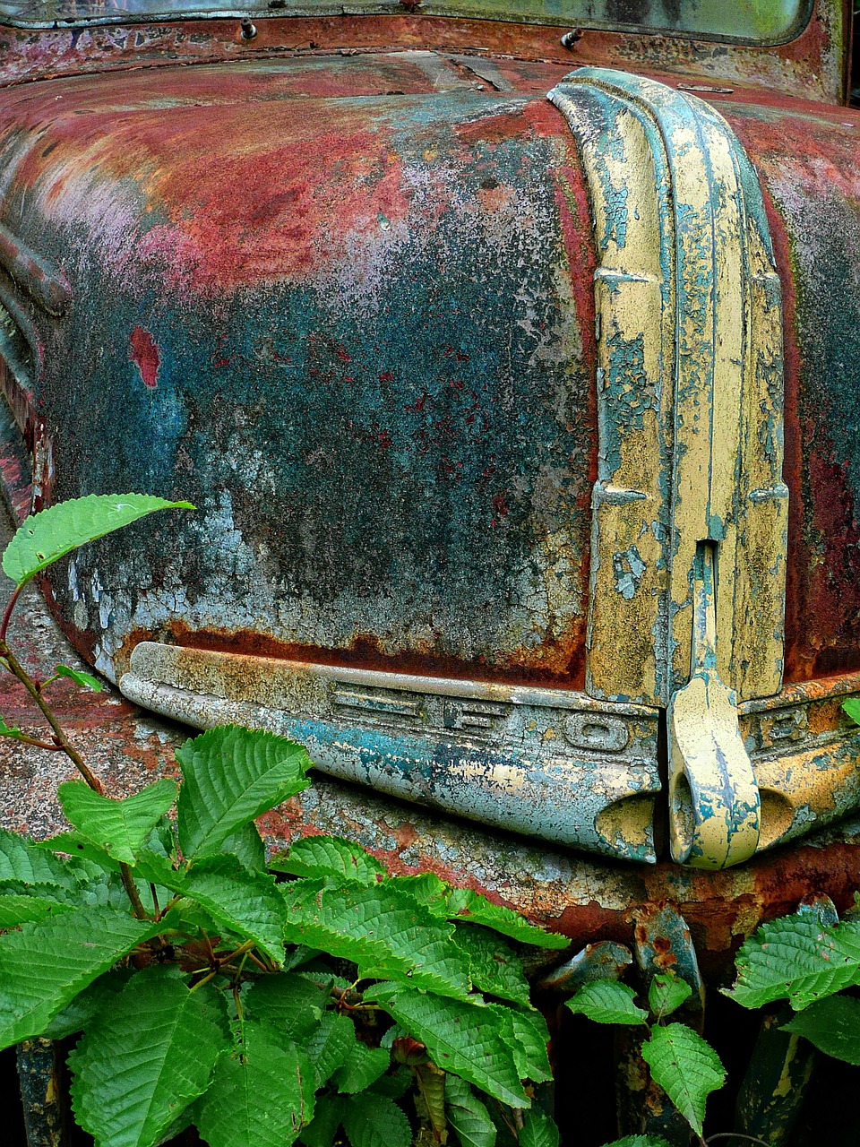 old rusty truck free photo