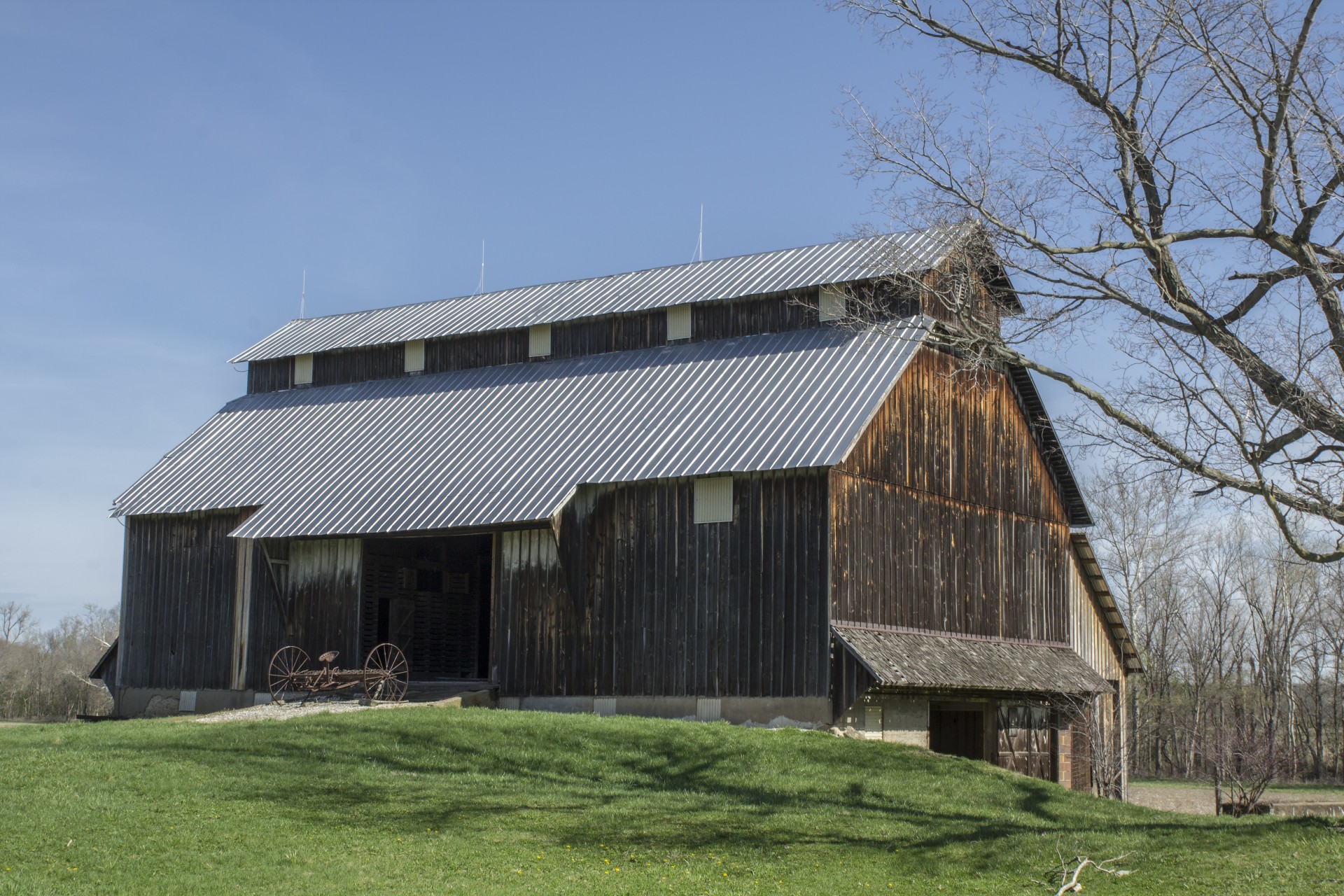 barns rural old barn free photo