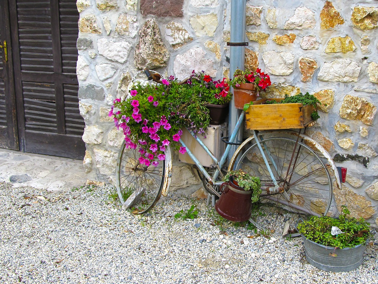 old bike flower stand cozy free photo