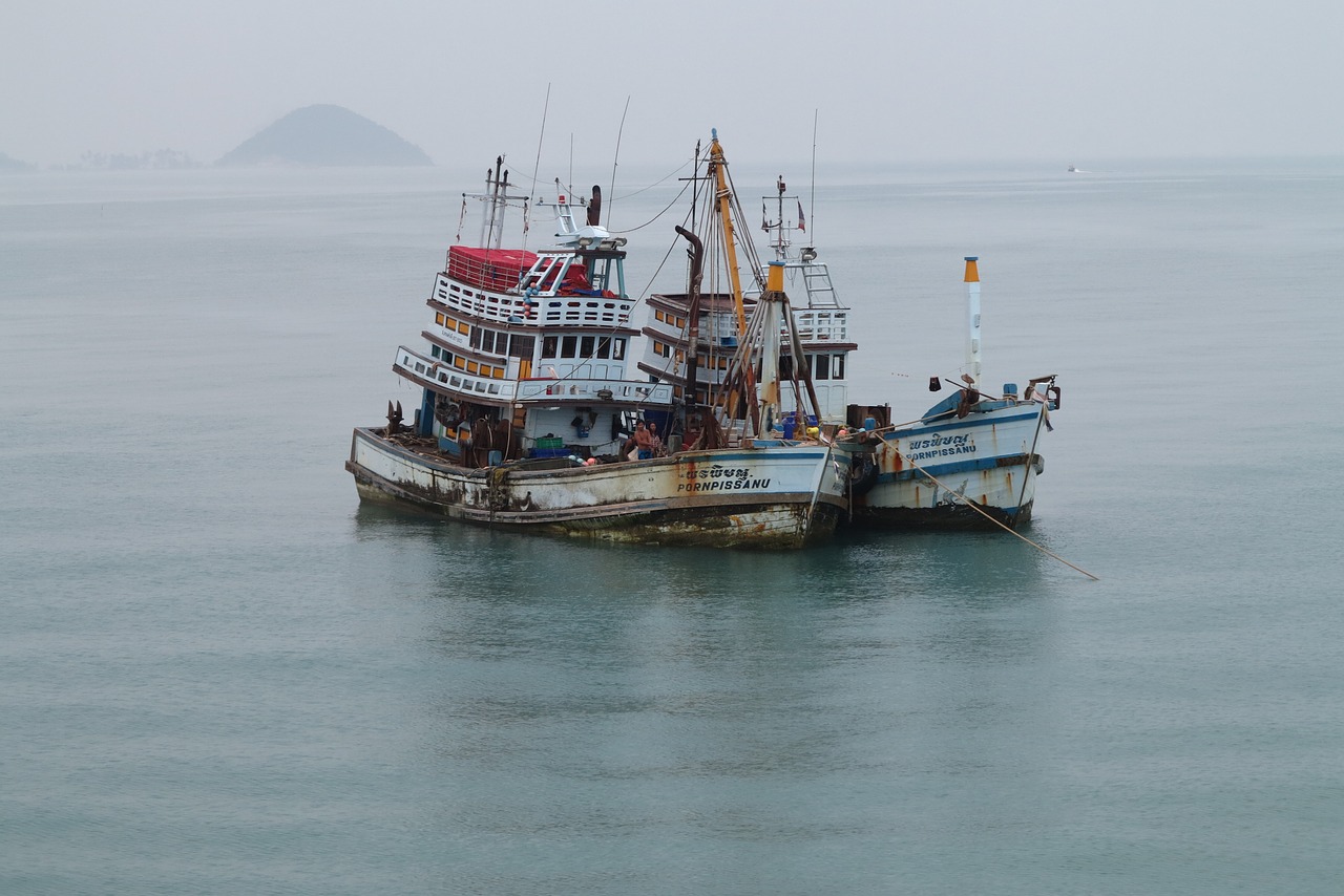 old boat boat thailand free photo