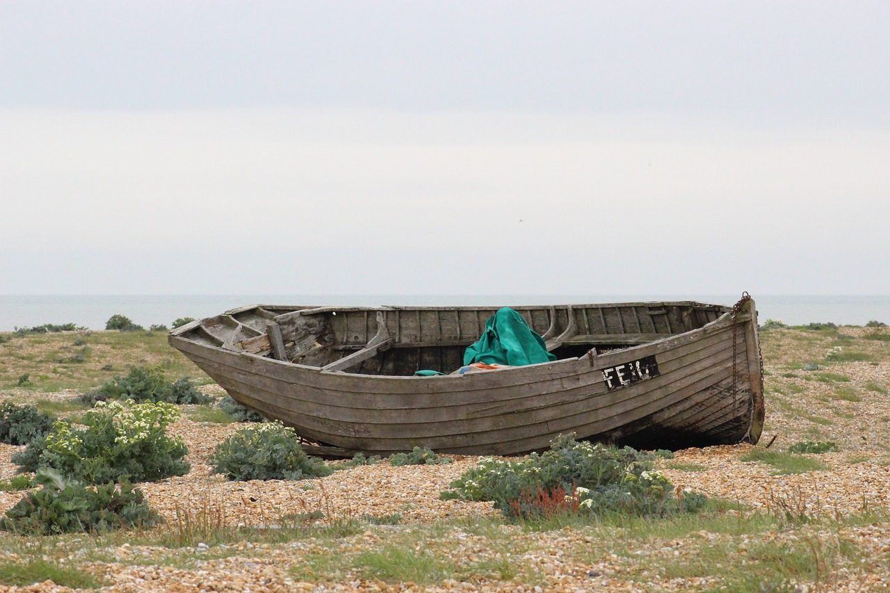 old boat  dungeness  abandoned free photo