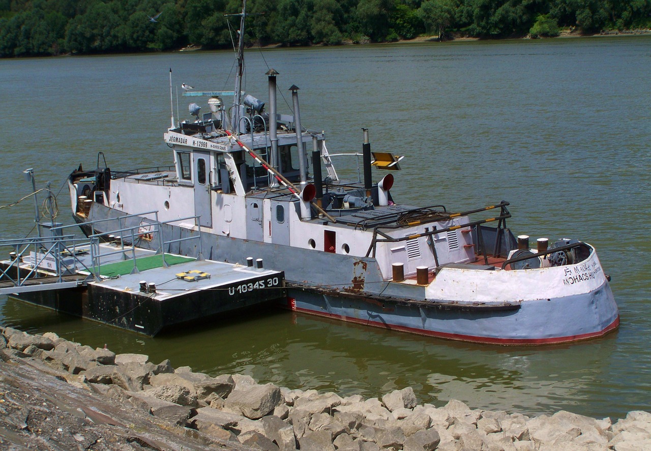 old boat small ship danube free photo