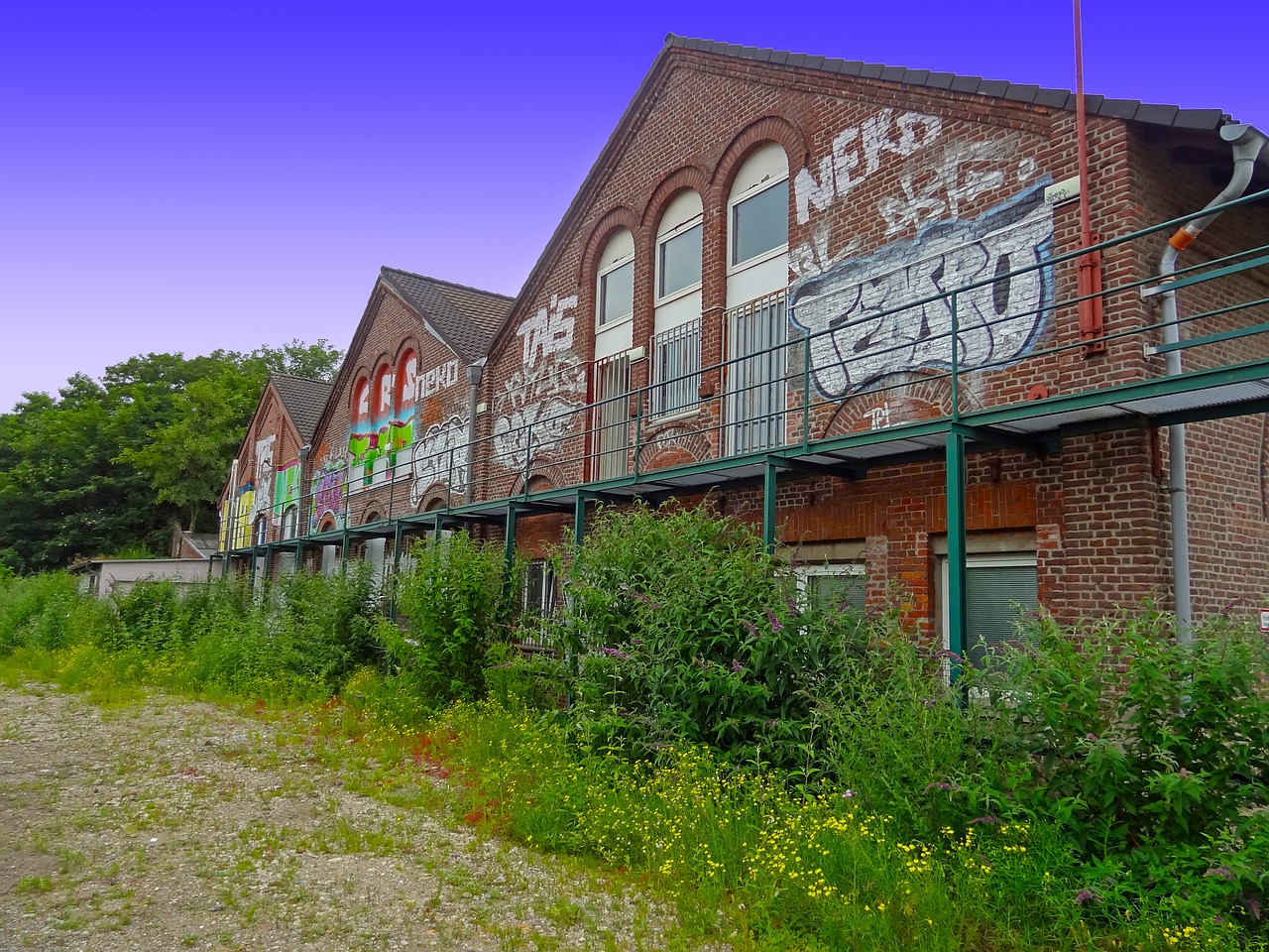 old building graffiti railway station free photo