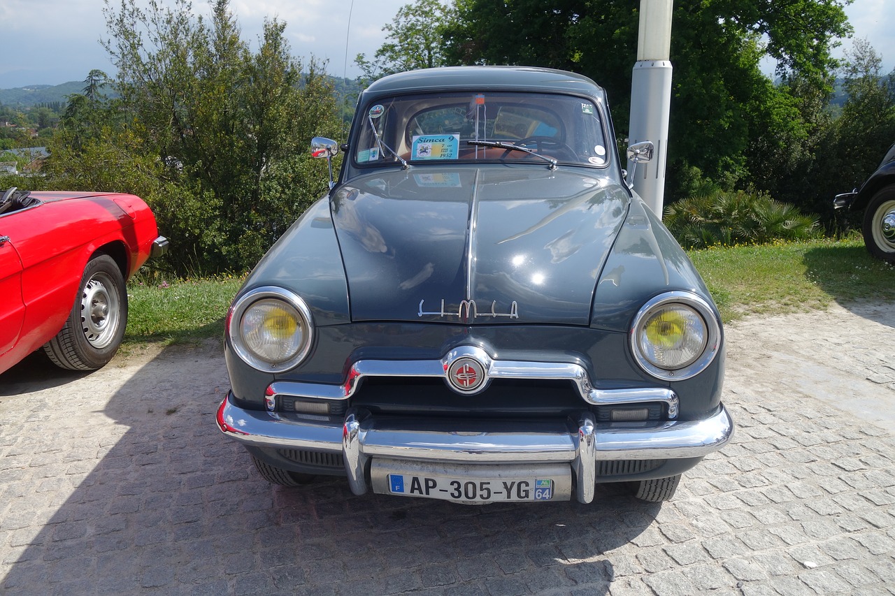 Download free photo of Old car, simca, plate, pau, car collection