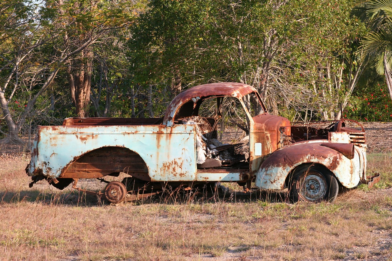old car rusty car rusty ute free photo