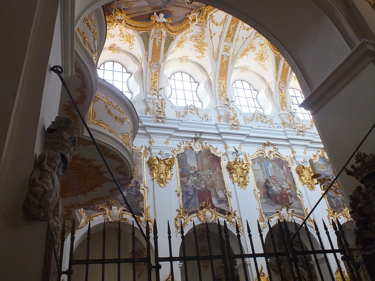 old chapel regensburg baroque free photo