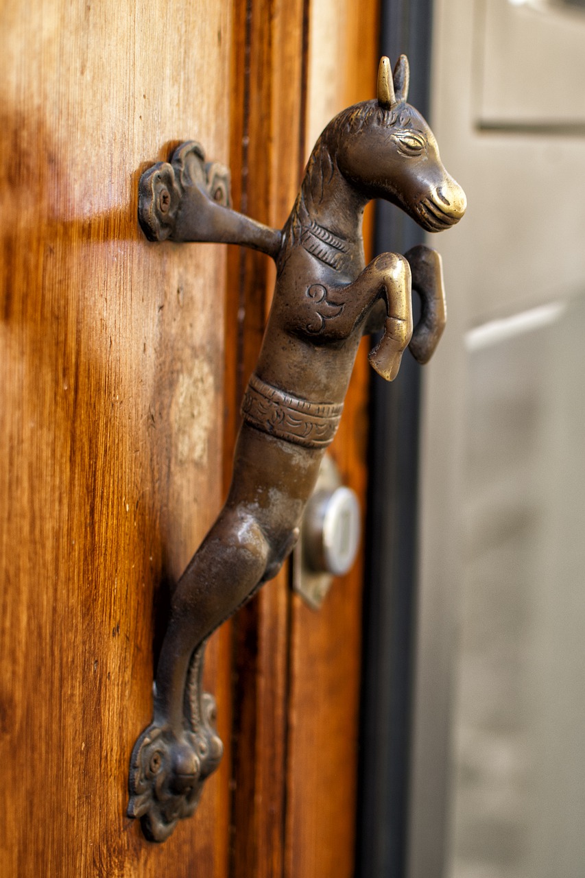 old door handle florence tuscany free photo