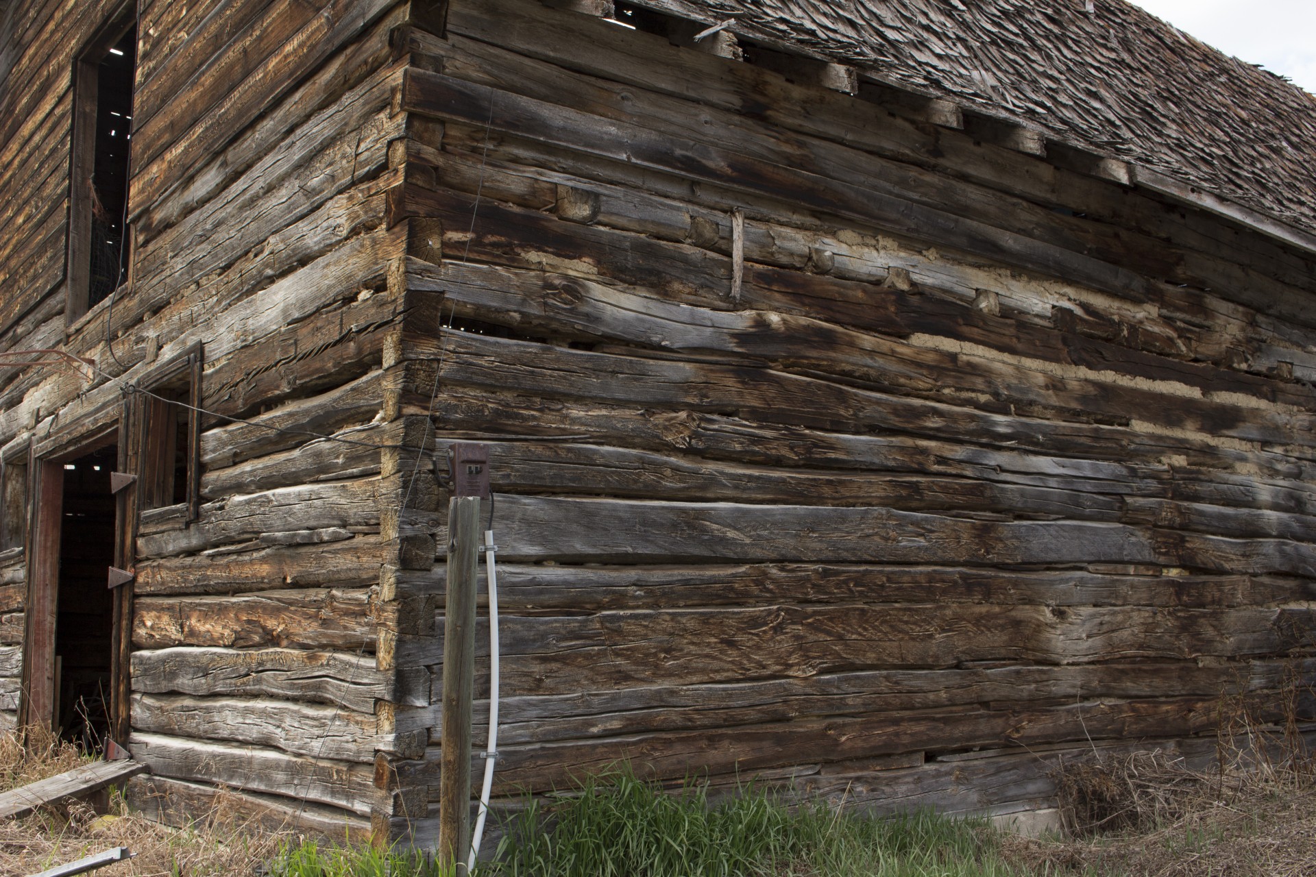 old farm barn free photo