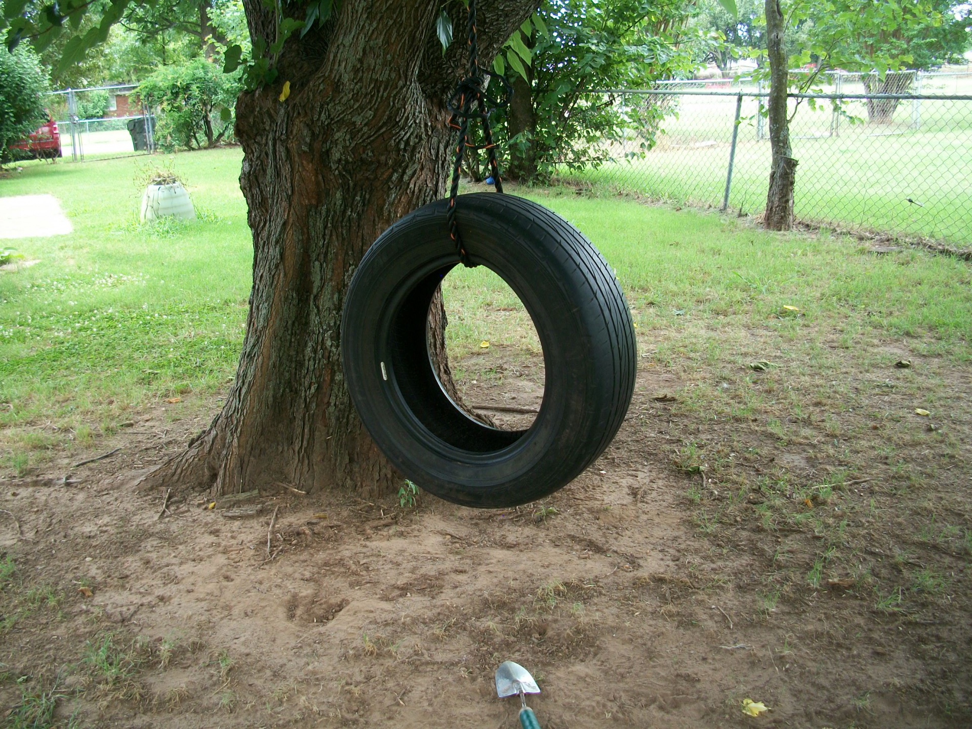 swing tire backyard free photo