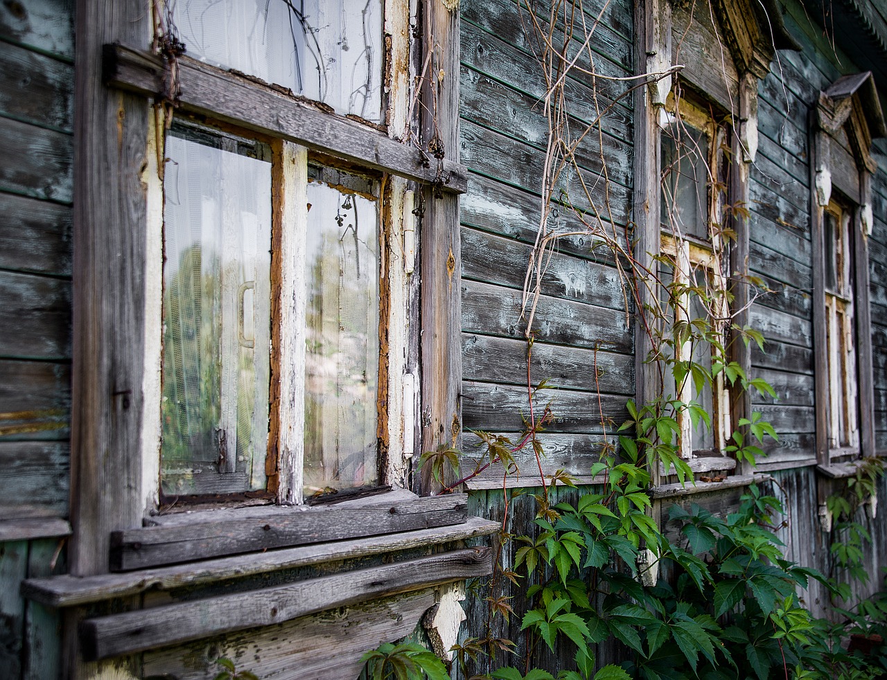 old house wooden house old free photo