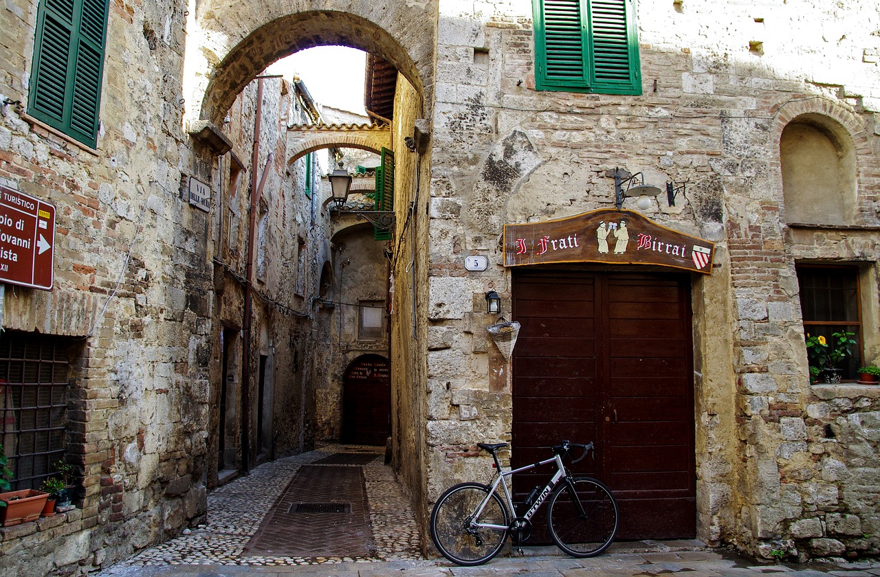 old houses middle ages san gemini free photo