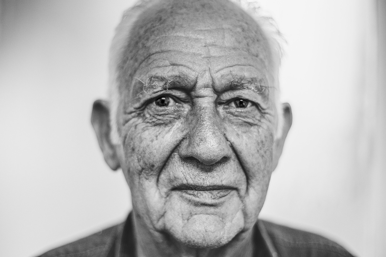 old man man face free photo