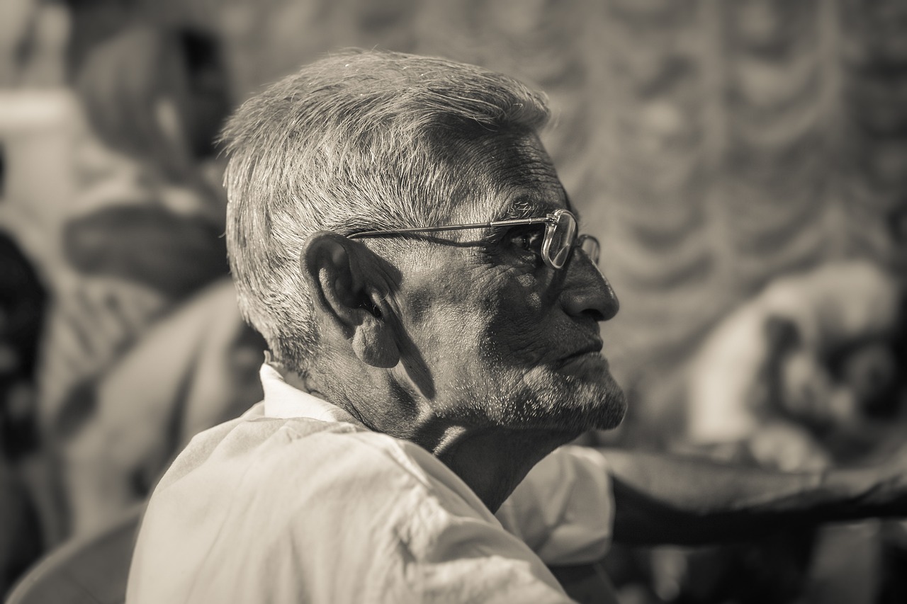 old man portrait black and white free photo