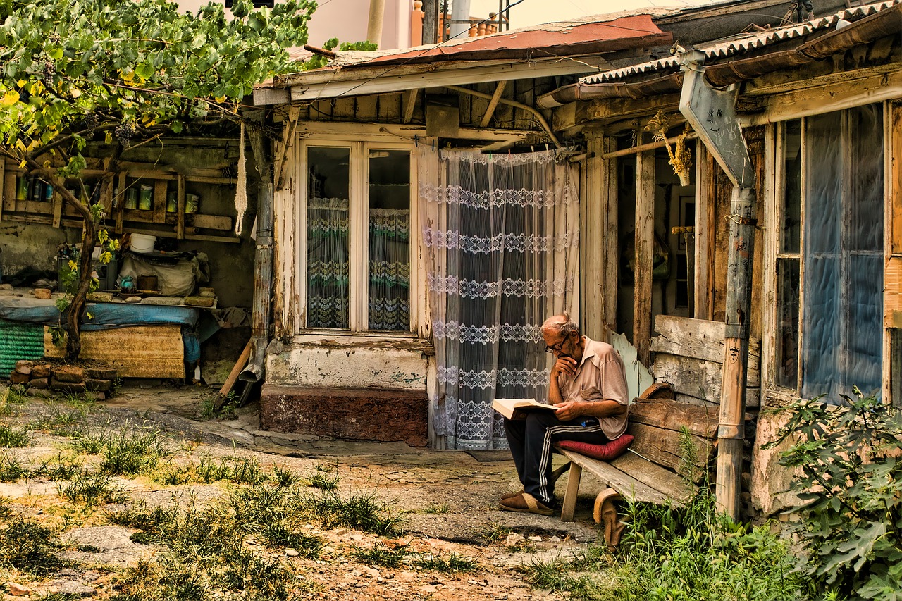 old man  reader  thoughtful free photo