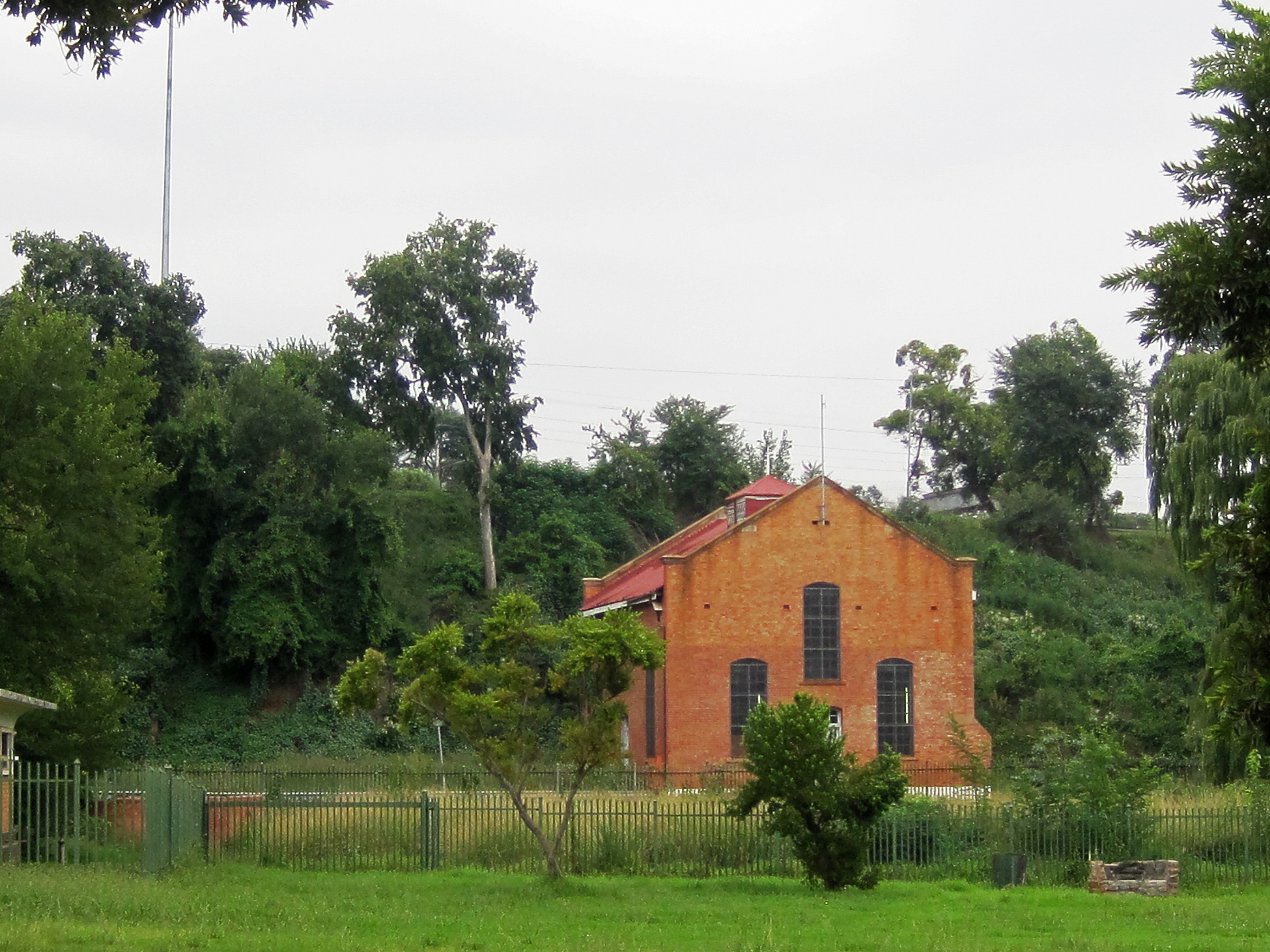 building old brick free photo