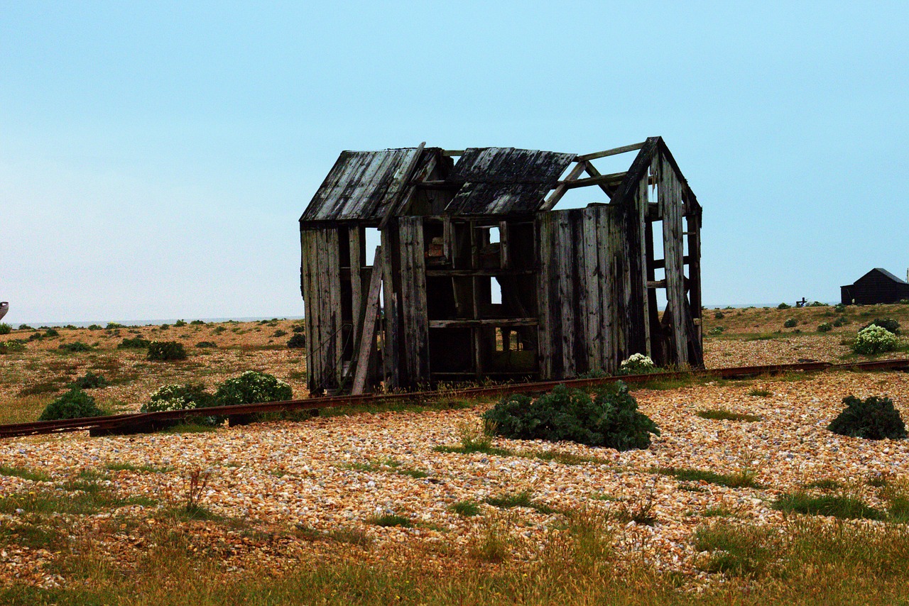 old shed  abandoned  dungeness free photo
