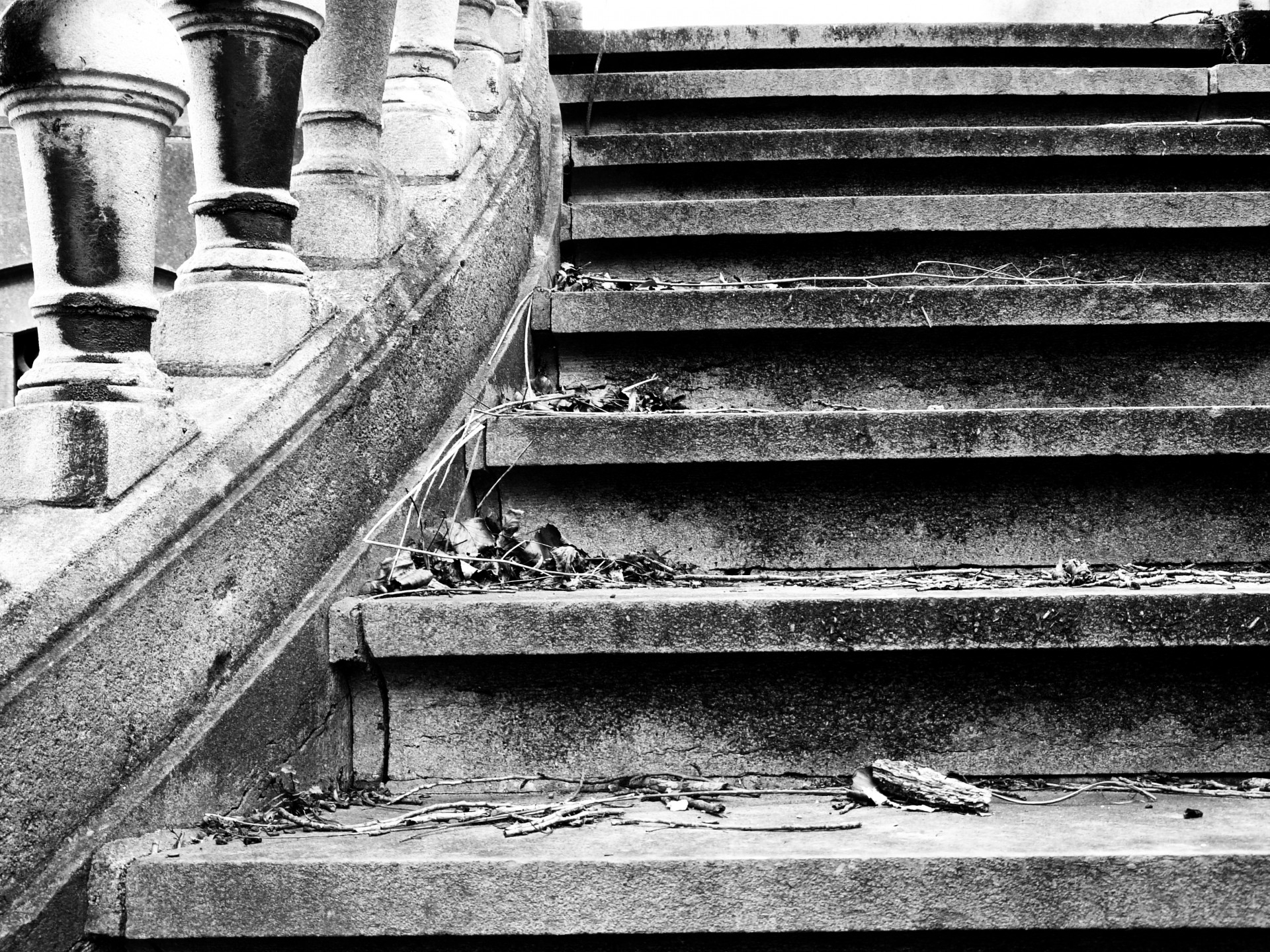 old stone staircase free photo