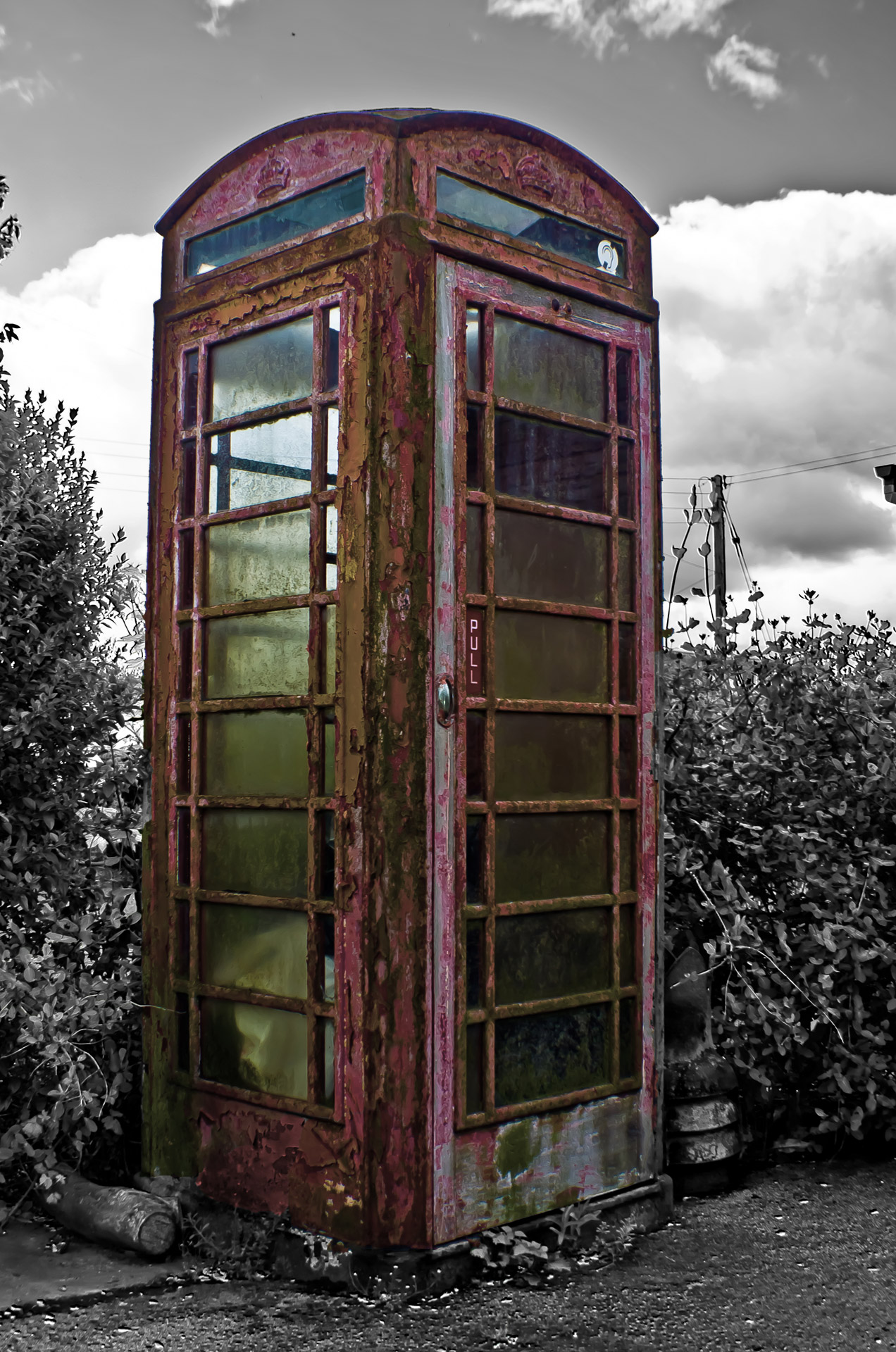 old phone booth free photo