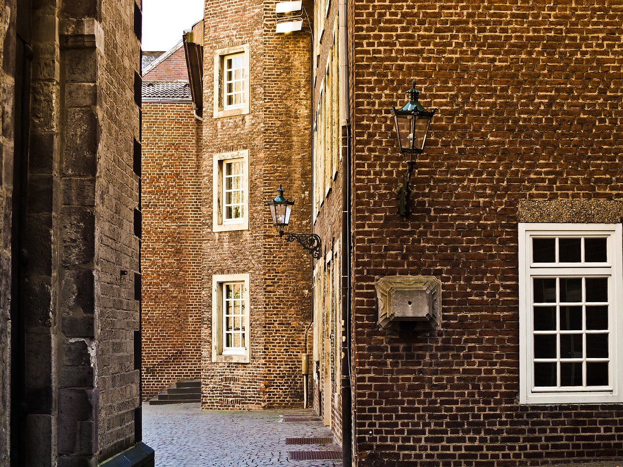 old town alley homes free photo