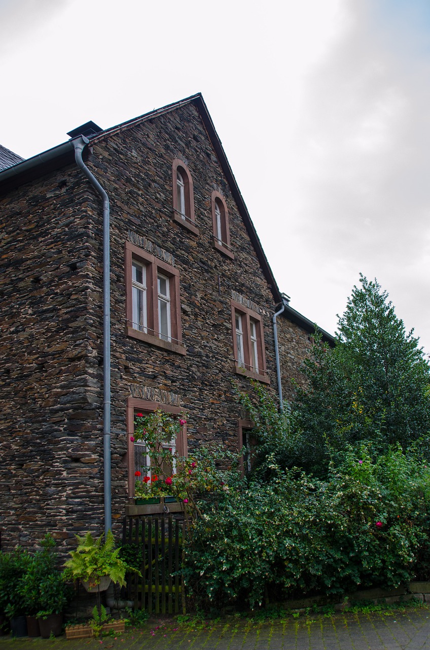 old town mosel stone house free photo