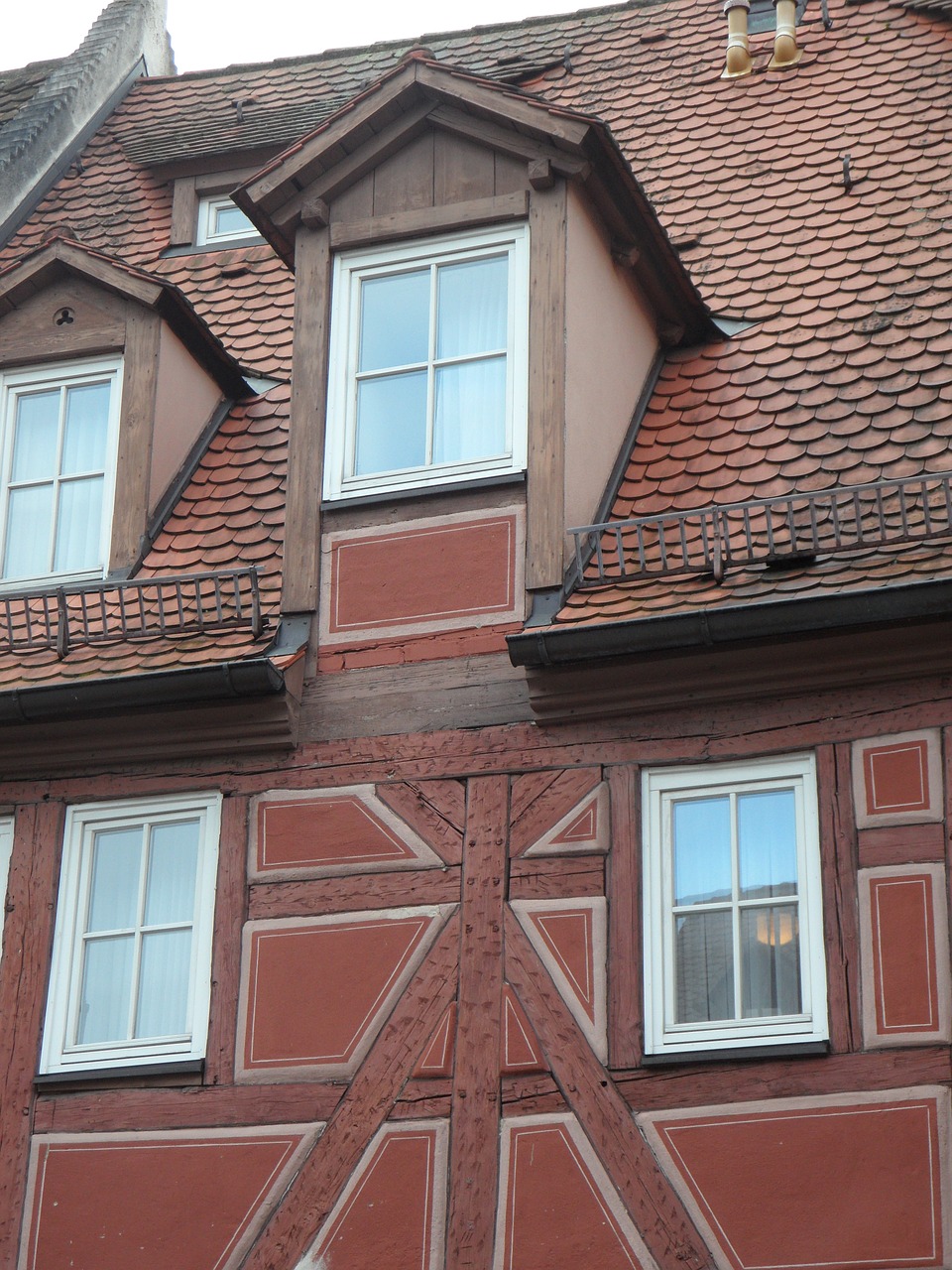 old town nuremberg facade free photo