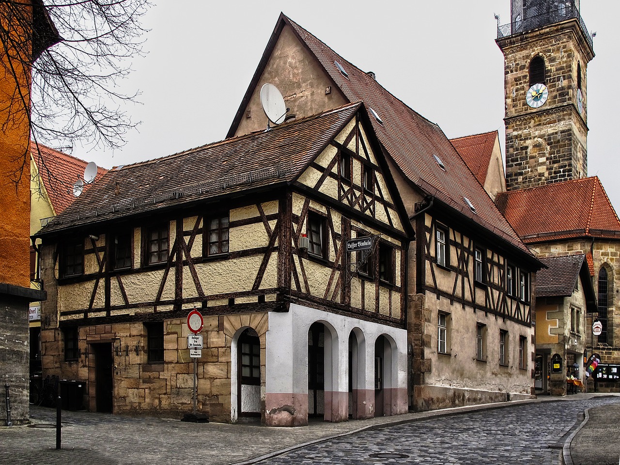 old town fachwerkhaus historically free photo