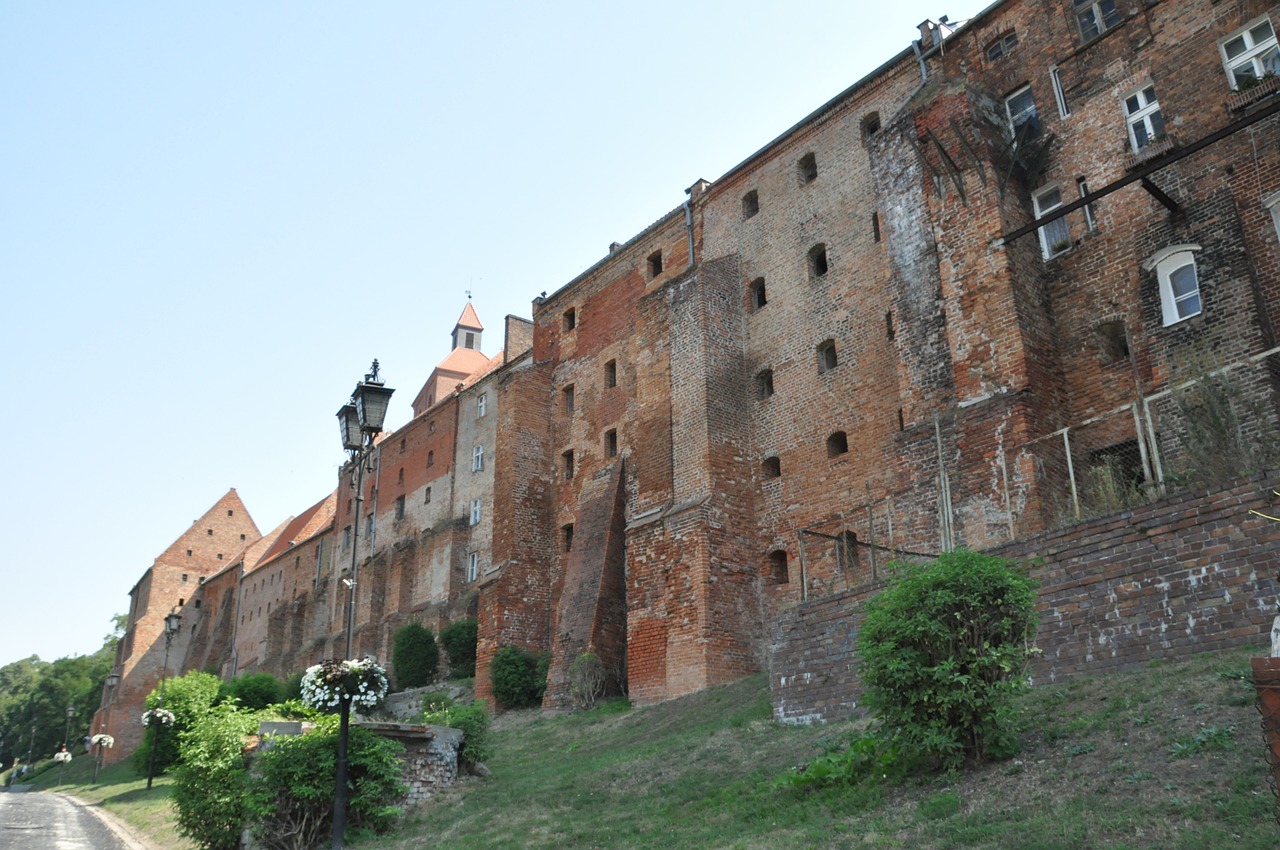 old town buildings architecture free photo