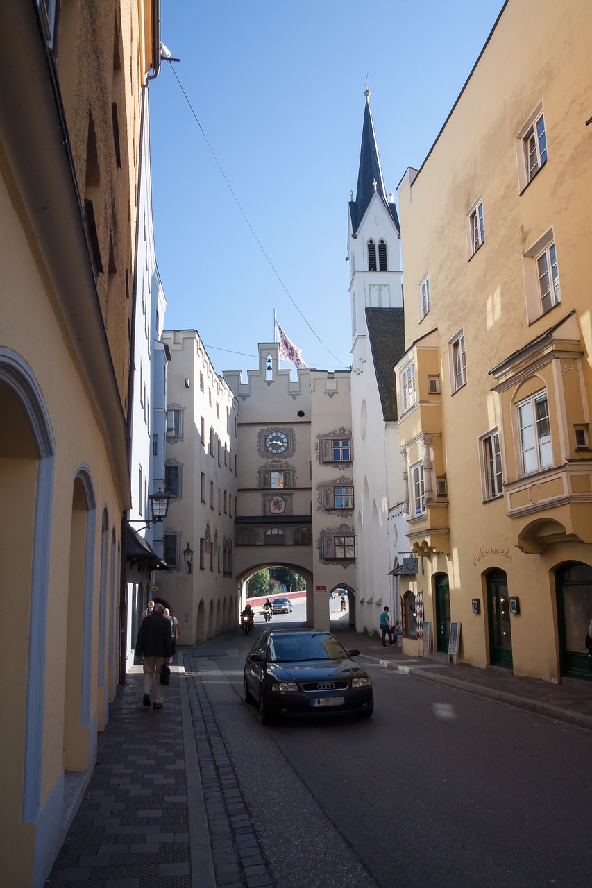 old town wasserburg city gate free photo