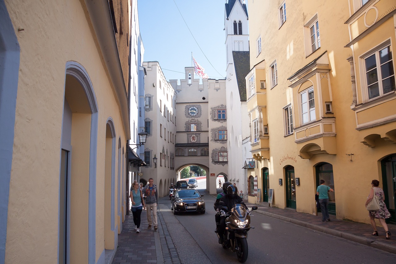 old town wasserburg city gate free photo