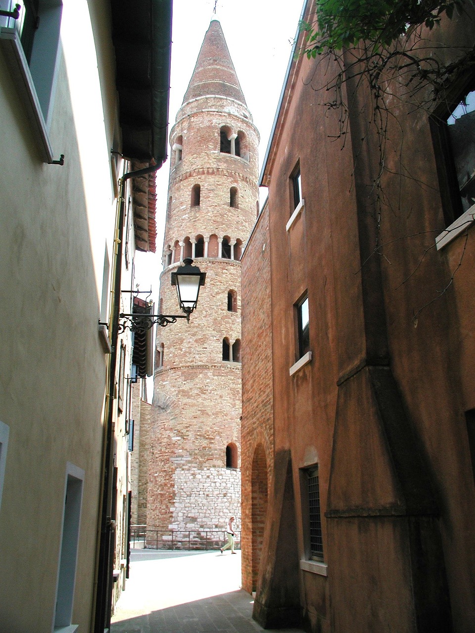 old town alley passage free photo