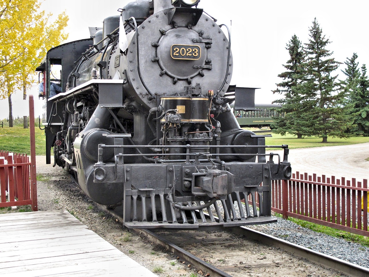 old train engine museum canada free photo