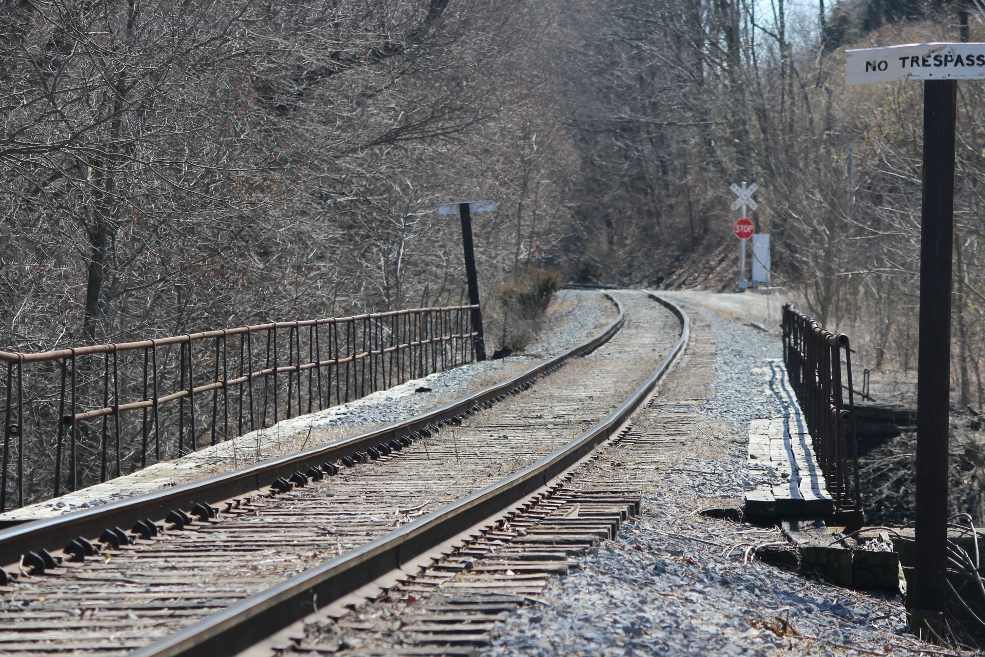 railroads tracks trains free photo