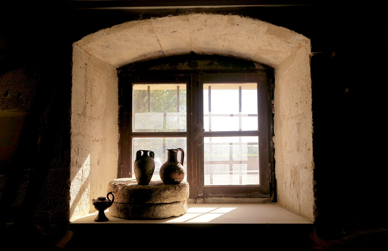 old window  old house  pierre free photo