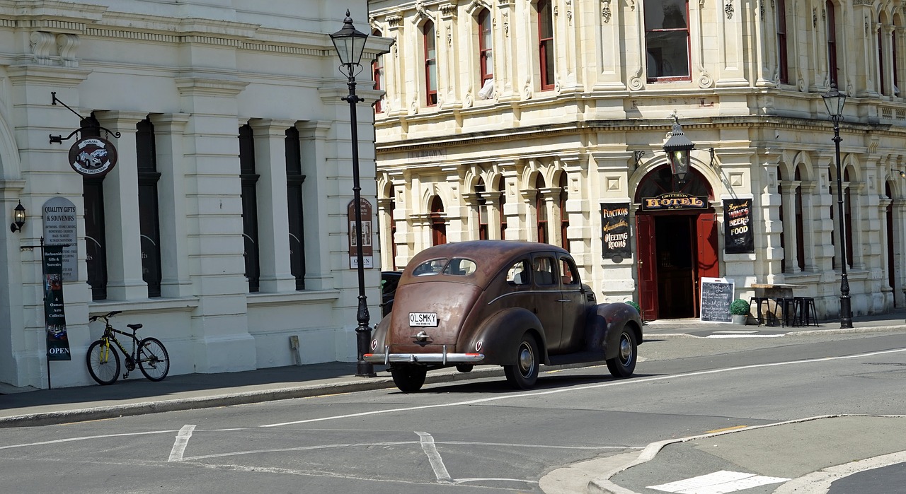 oldtimer old car street scene free photo