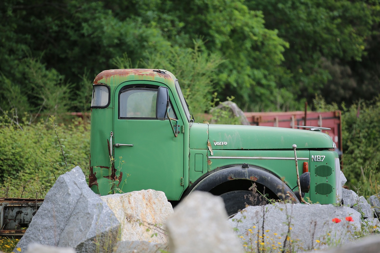 oldtimer truck vehicle free photo