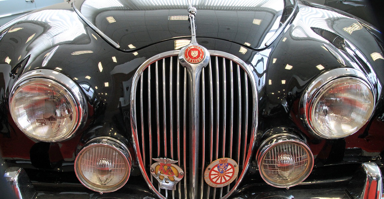 oldtimer jaguar classic free photo