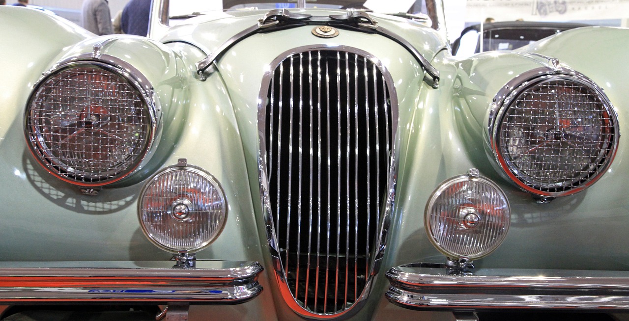 oldtimer jaguar classic free photo