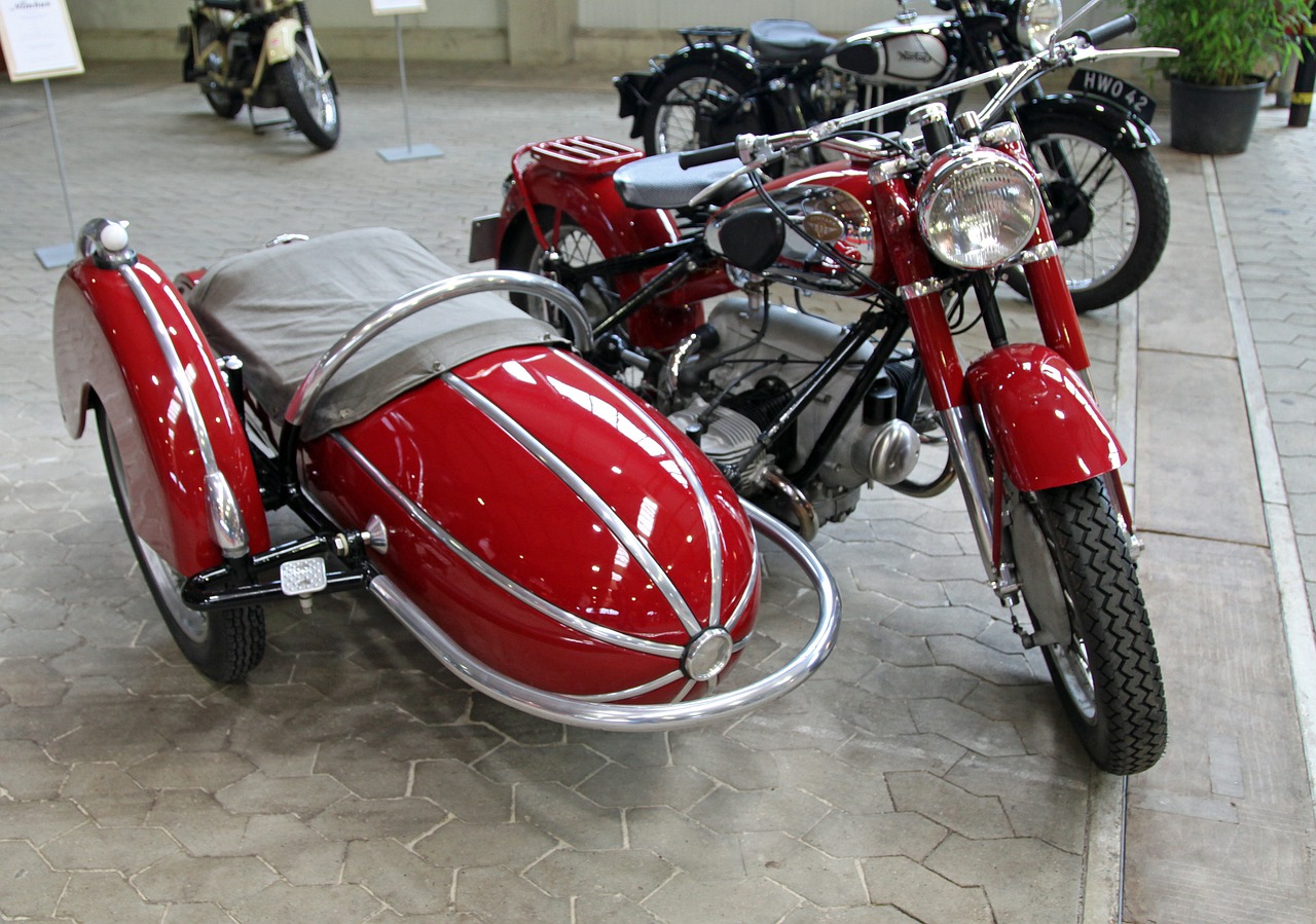 oldtimer motorcycle zündapp free photo