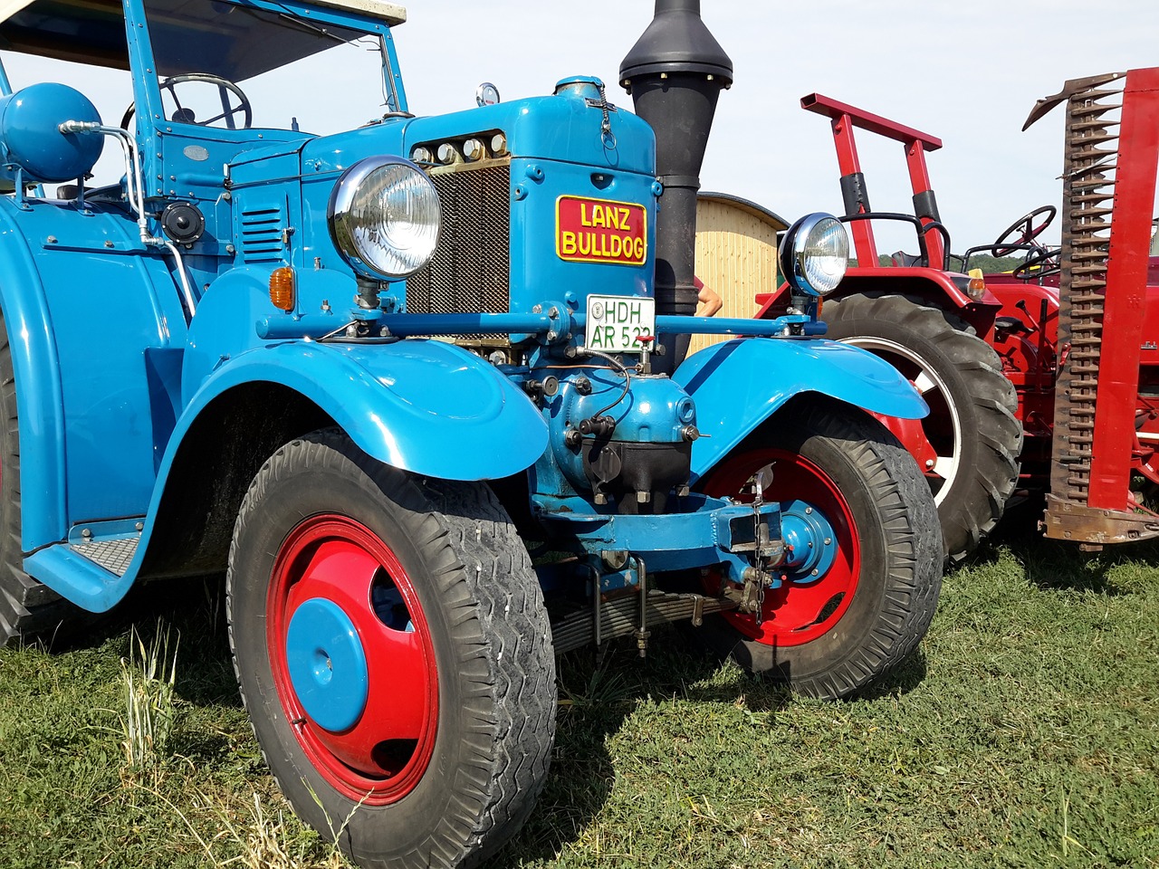 oldtimer lanz tractors free photo