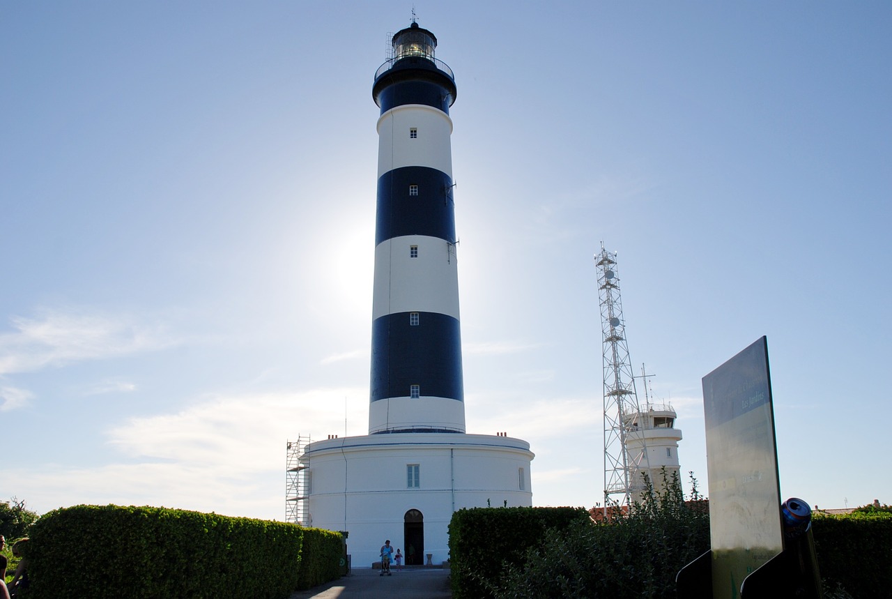 oléron chassiron lighthouse france free photo