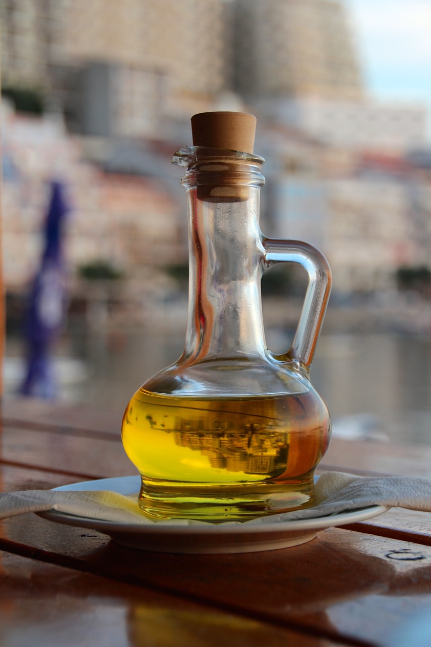 olive oil carafe spice free photo