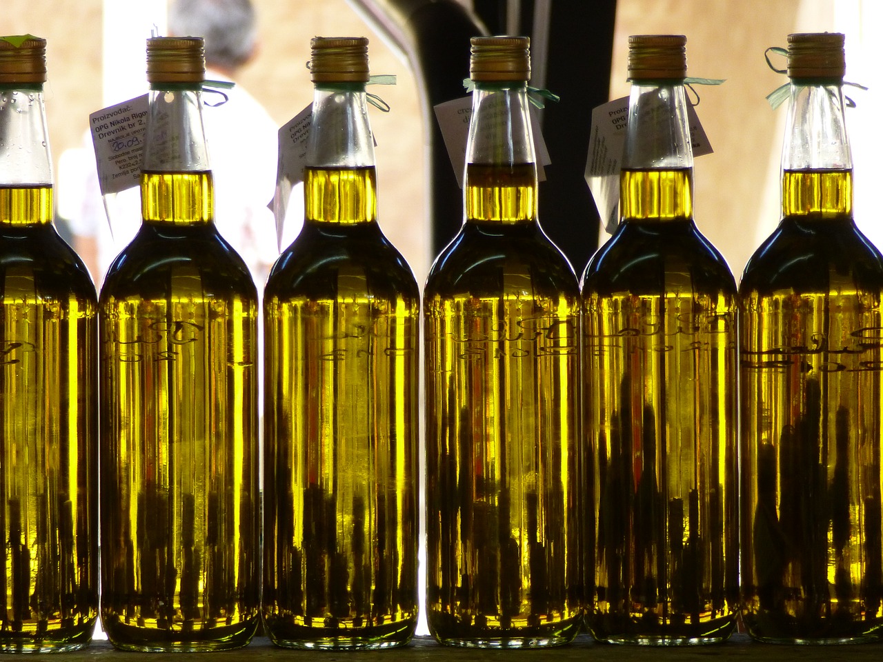 olive oil  market  bottles free photo
