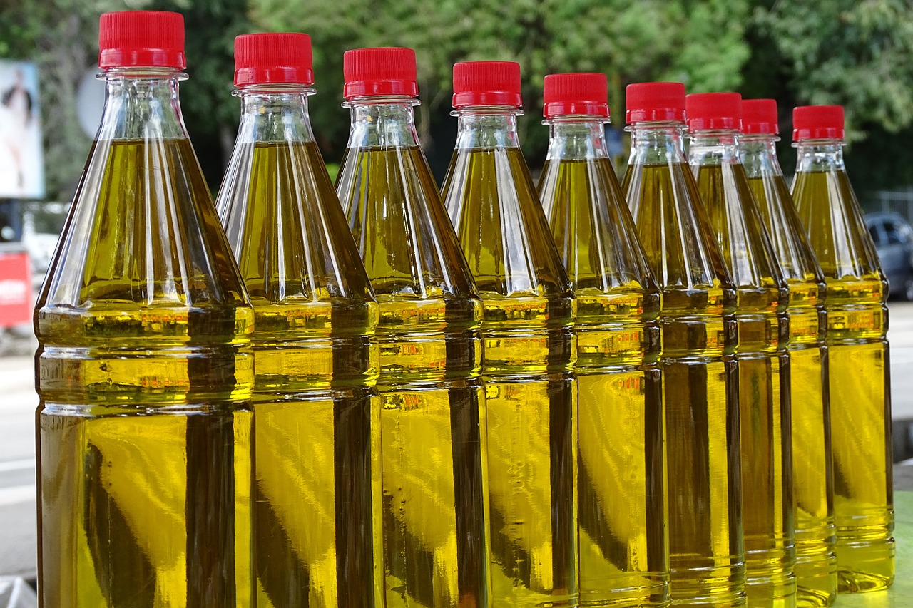 olive oil market oil free photo