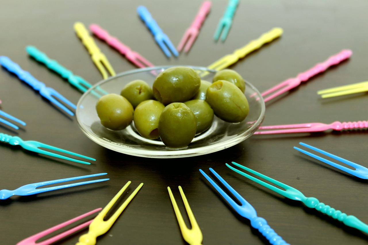 olives green olives snack free photo